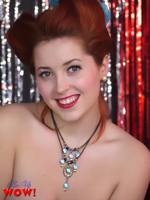 Lucy Collett: Redhead with Big Natural Tits Performs Burlesque Striptease on Stage – photo 17 of 17