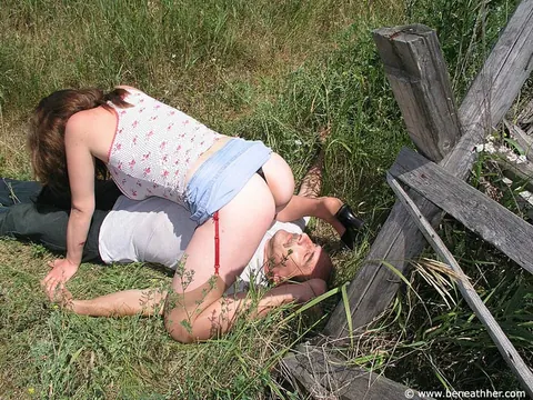 MILF in Stockings and Heels Sits on Man's Face Outdoors – photo 4 of 15