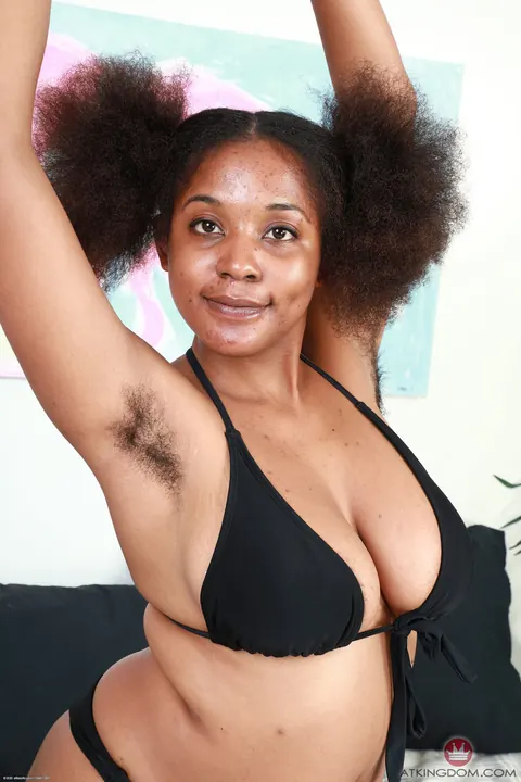 Curvy Ebony Woman Displays Her Big Tits and Hairy Pussy – photo 3 of 20