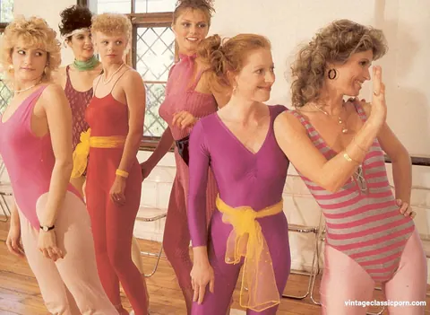Hairy Blonde Undresses for Lesbian Group Sex – photo 2 of 20
