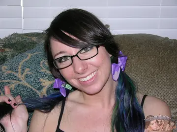 BBW Brunette in Glasses Fingers Her Shaved Pussy