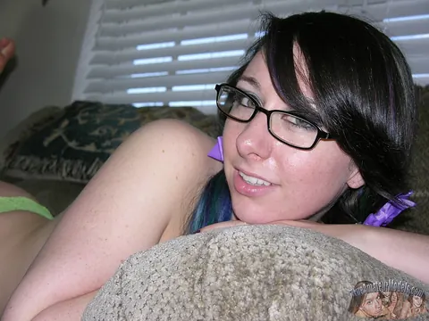 Dakota Charms: BBW Brunette in Glasses Fingers Her Shaved Pussy – photo 3 of 16