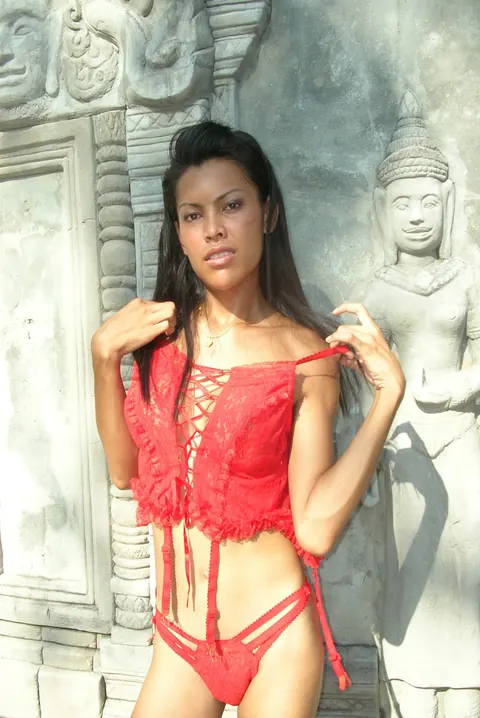 Slim Thai Trans Woman Strips and Reveals Her Body Nude – photo 4 of 20