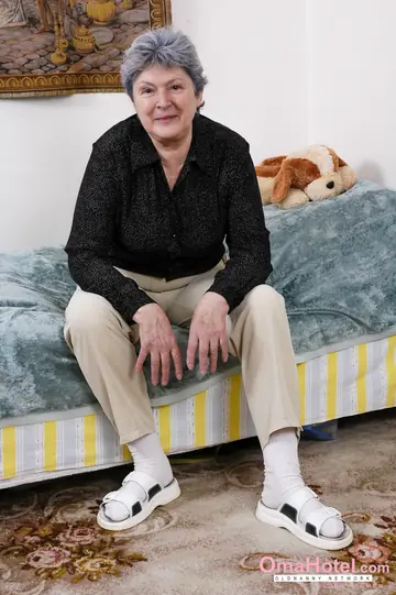 Chubby Mature Woman Undresses to Show Her Hairy Pussy and Uses a Dildo