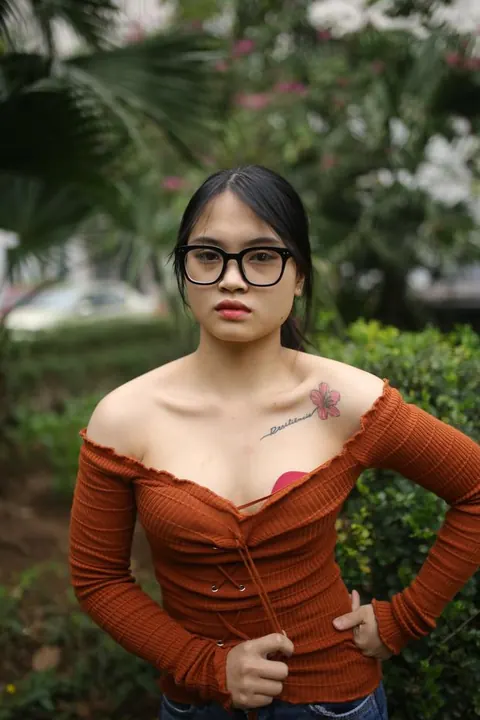 Asian Brunette with Big Tits Reveals Her Chest Outdoors in Jeans – photo 13 of 20
