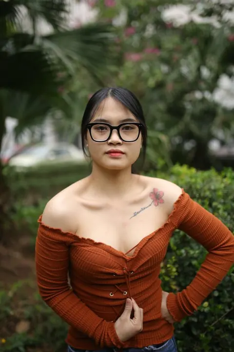Asian Brunette with Big Tits Reveals Her Chest Outdoors in Jeans – photo 12 of 20