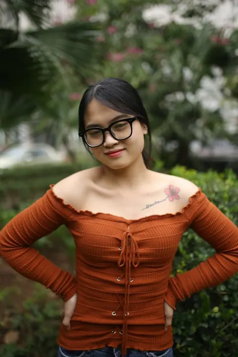 Asian Brunette with Big Tits Reveals Her Chest Outdoors in Jeans – photo 16 of 20