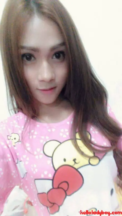Petite Asian Trans Woman Poses Nude Through Outfit Changes – photo 7 of 14
