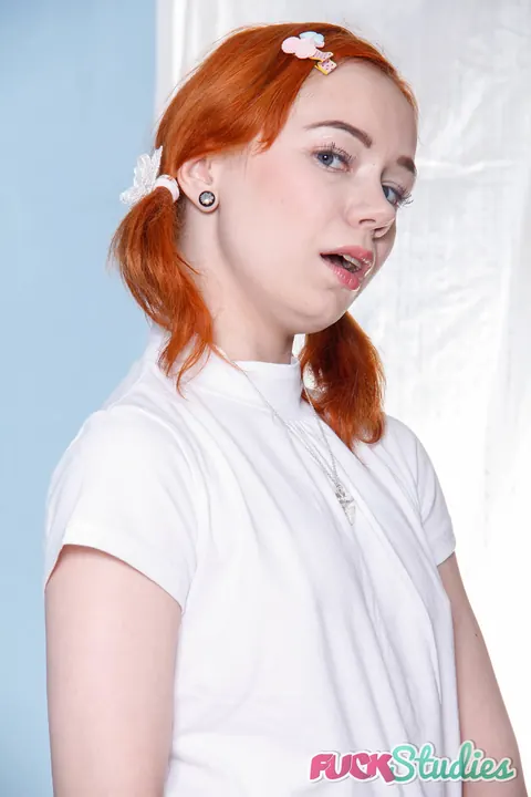 Skinny Redhead Gets Ass Fucked on a Table – photo 3 of 21