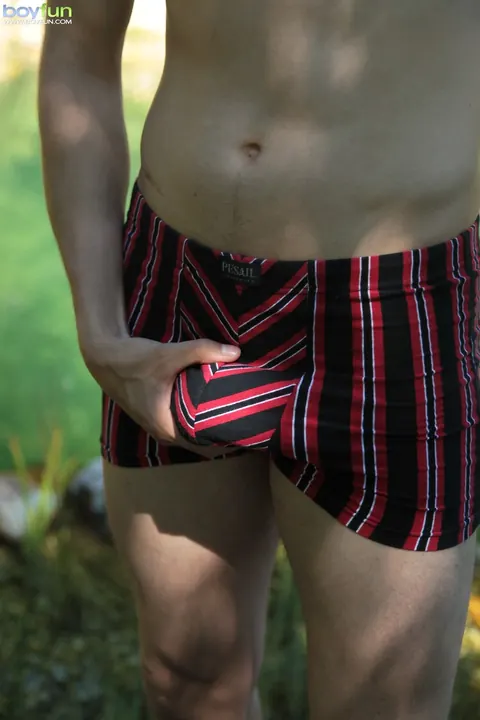 Thick Hairy Men Kiss and Fuck Outdoors – photo 2 of 21