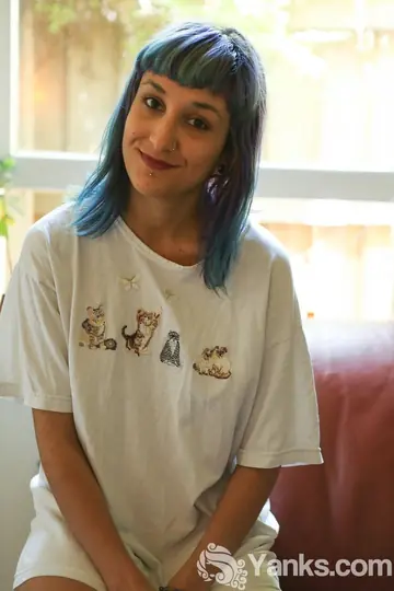 Woman Strips Nude and Reveals Her Hairy Pussy