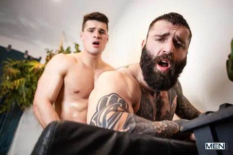 Two Thick Men Fuck Hard and Cum – photo 19 of 20