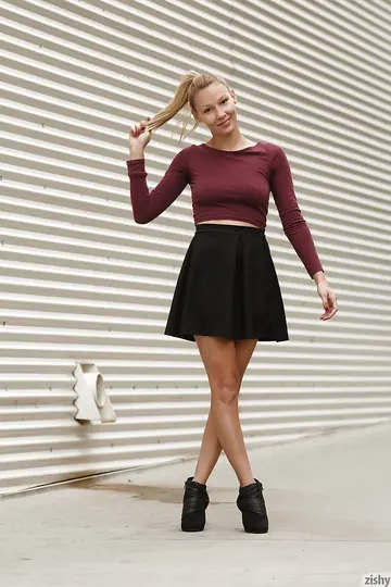 Blonde Flaunts Her Ass in a Skirt and Heels Outdoors