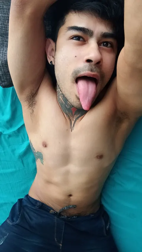 Brunette Guy Poses Topless in Fitted Denim – photo 2 of 15