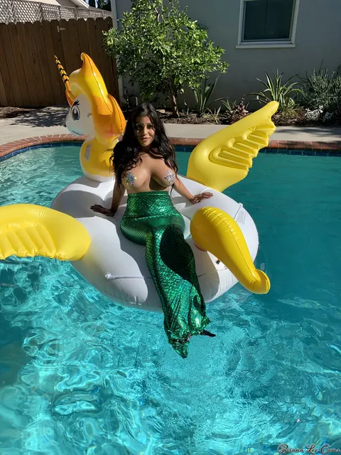 Briana Lee: Brunette MILF Poses Topless in a Mermaid Costume Outdoors – photo 4 of 15