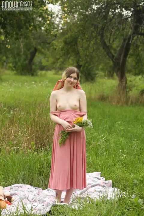 Blonde Strips Out of Her Skirt and Spreads on a Blanket Outdoors – photo 5 of 20