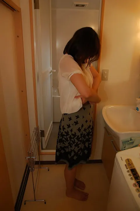 Asian MILF Sucks Cock and Takes Anal in the Bathroom – photo 2 of 16