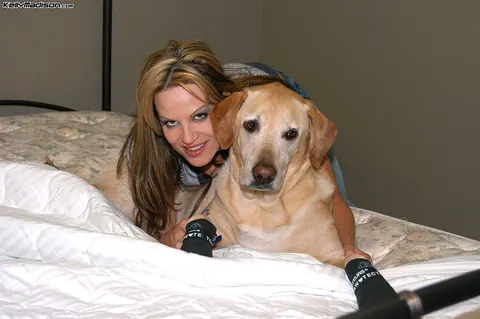Kelly Madison: French MILF Poses in Lingerie, Skirt and Jeans – photo 8 of 16