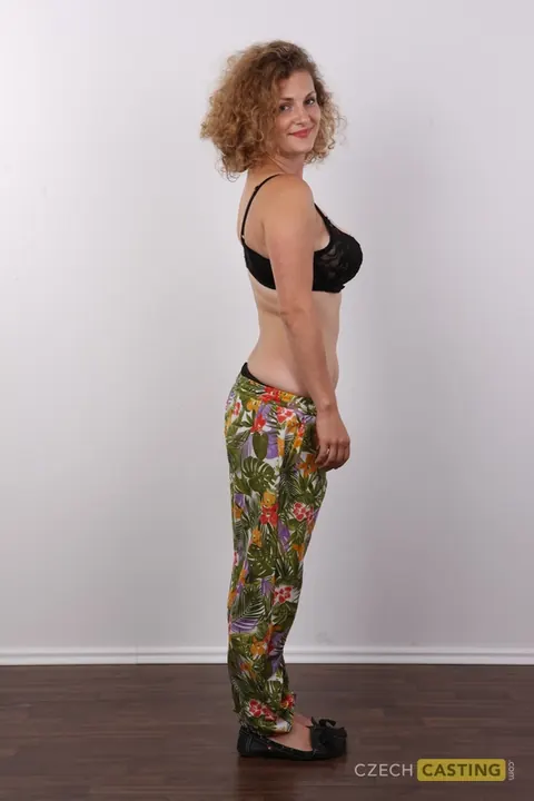 Curly-Haired Czech BBW Uncups Her Big Natural Tits – photo 5 of 20