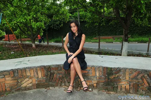 Bianca Lopes: Latina Brunette Sucks Cock and Takes Anal Outdoors – photo 1 of 21
