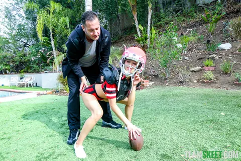 Alexia Anders: Petite Asian Redhead Football Player Sucks and Fucks Outdoors – photo 10 of 21