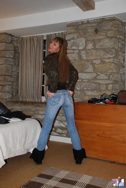 British Woman in Stockings and Boots Fucks a Man – photo 2 of 21