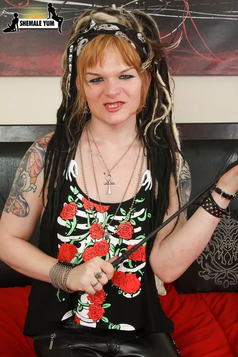 Redhead Trans MILF Undresses and Poses Fully Nude – photo 2 of 16