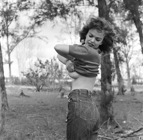 Myrna Weber: Busty Brunette with Short Hair Poses Nude Outdoors – photo 3 of 14