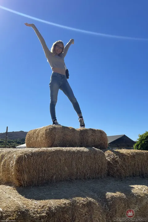 Kallie Taylor: Petite Blonde in Jeans and Glasses Spreads Her Hairy Pussy – photo 18 of 21