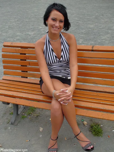 Carmen Blue: Tall Czech MILF Bound and Toyed in a Public Outdoor Setting – photo 2 of 20
