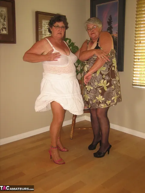 Two Busty BBW Women Kiss and Free Their Boobs in Girdles – photo 8 of 20