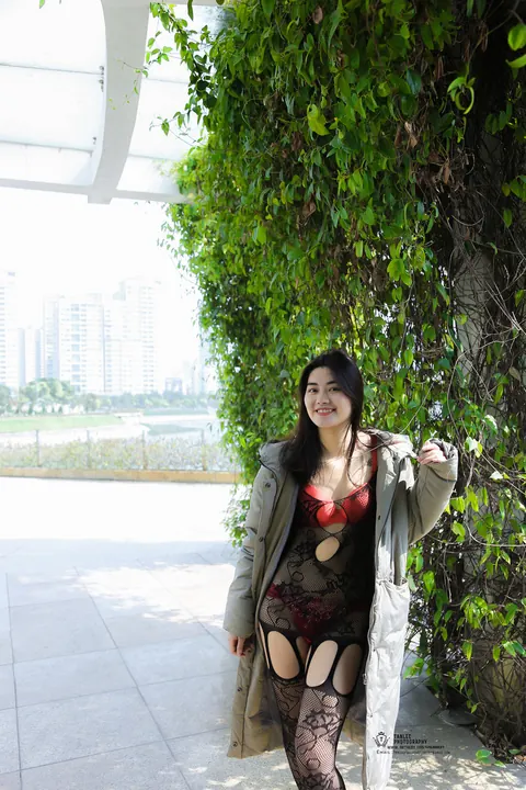 Thick Asian Brunette Flaunts Her Legs in Stockings Outdoors – photo 18 of 21