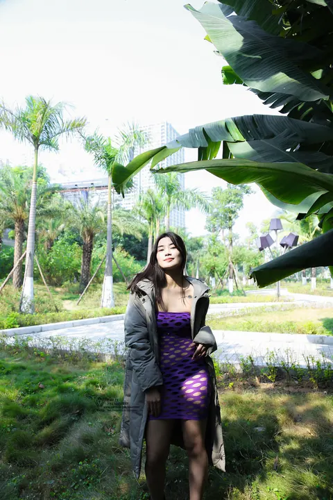 Thick Asian Brunette Flaunts Her Legs in Stockings Outdoors – photo 7 of 21