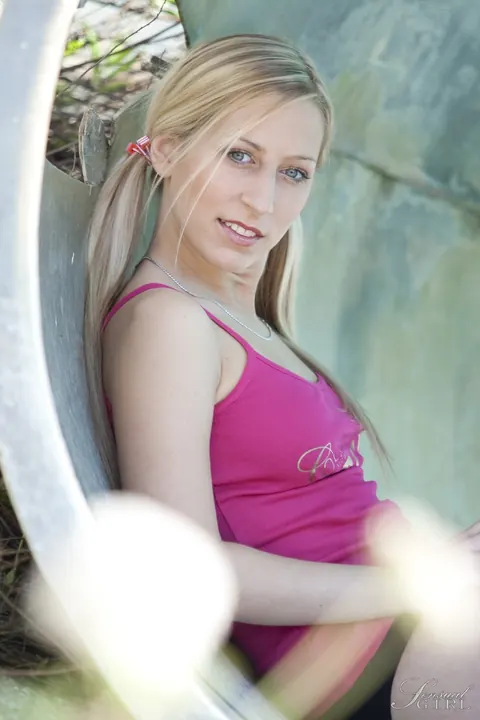 Caroline Fox: Blonde Spreads Her Legs and Shows Her Pussy Outdoors – photo 3 of 17