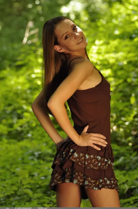 Tall Slim Babe Strips Out of Her Panties in the Forest – photo 1 of 20