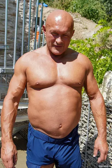 Thick Mature Man with Big Ass Sucks Cock Outdoors Until Cumshot