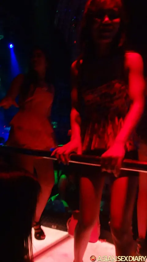 Tall Asian Lesbians Kiss and Strip at Home – photo 8 of 21