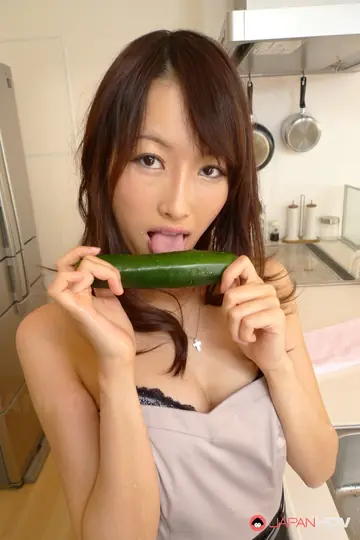 Noriko Aota – Japanese MILF Uses a Cucumber Then Has POV Sex