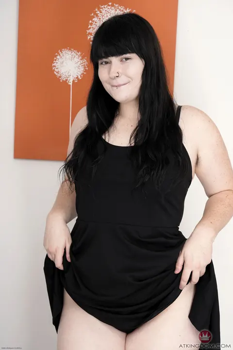 Pale BBW Brunette Undresses and Spreads Her Hairy Pussy – photo 1 of 21