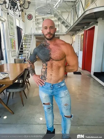 Muscular Stud Sucks Cock Before Getting Fucked