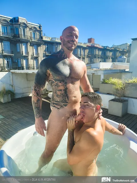 Muscular Stud Sucks Cock Before Getting Fucked – photo 13 of 21