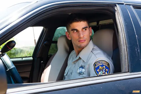 Athletic Men Blow and Fuck Anal on a Cop Car Outdoors – photo 3 of 21