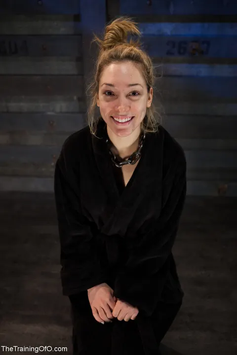 Lily LaBeau: Tall Blonde with Natural Tits Hangs in Bondage and Uses a Dildo – photo 19 of 20