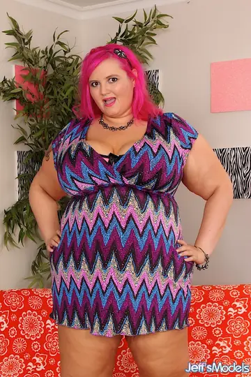 BBW in Lingerie Gets Her Big Tits Fucked and Jizzed