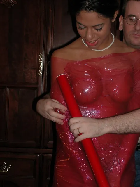 Samantha Love: Busty Latina MILF Fingers Herself in Stockings and Glasses – photo 3 of 21