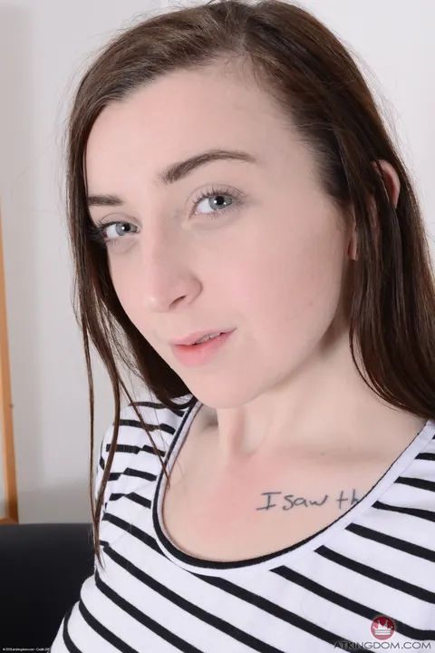 Cameron Minx: Thick Redhead with Big Tits Spreads Her Hairy Pussy and Gapes – photo 1 of 21