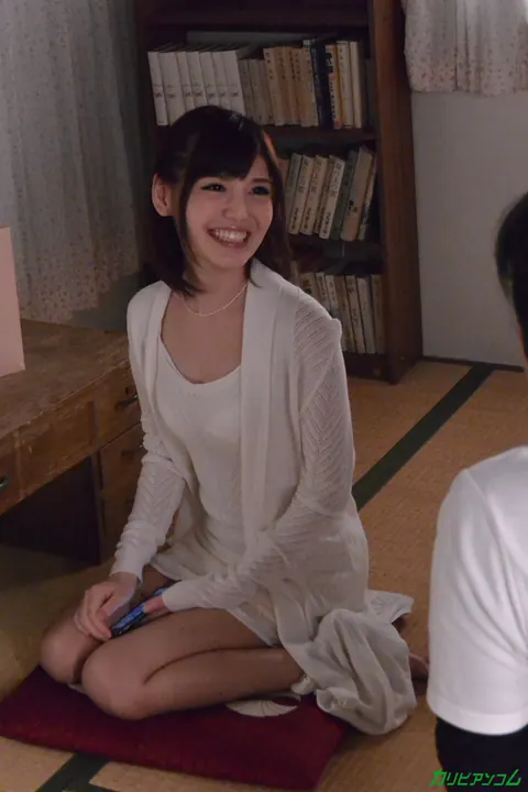 Yua Ariga: Petite Japanese Brunette Takes an Accidental Creampie – photo 7 of 20
