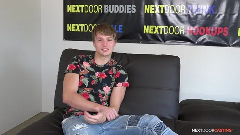 Man Masturbates and Fingers His Ass in Casting – photo 4 of 15