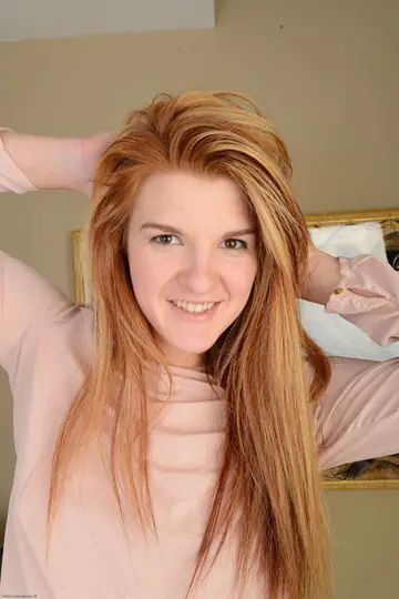 Tall Slim Redhead Pulls Down Her Shorts and Spreads