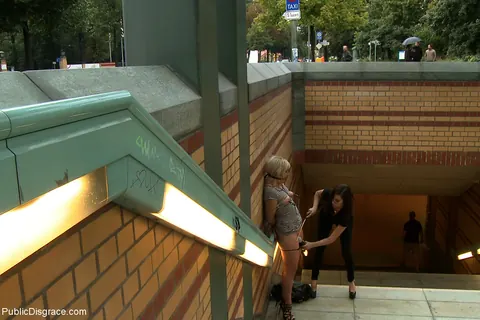 Uma Masome: Busty Short-Haired Babe Gets Bound and Spread in Public Bondage – photo 20 of 21
